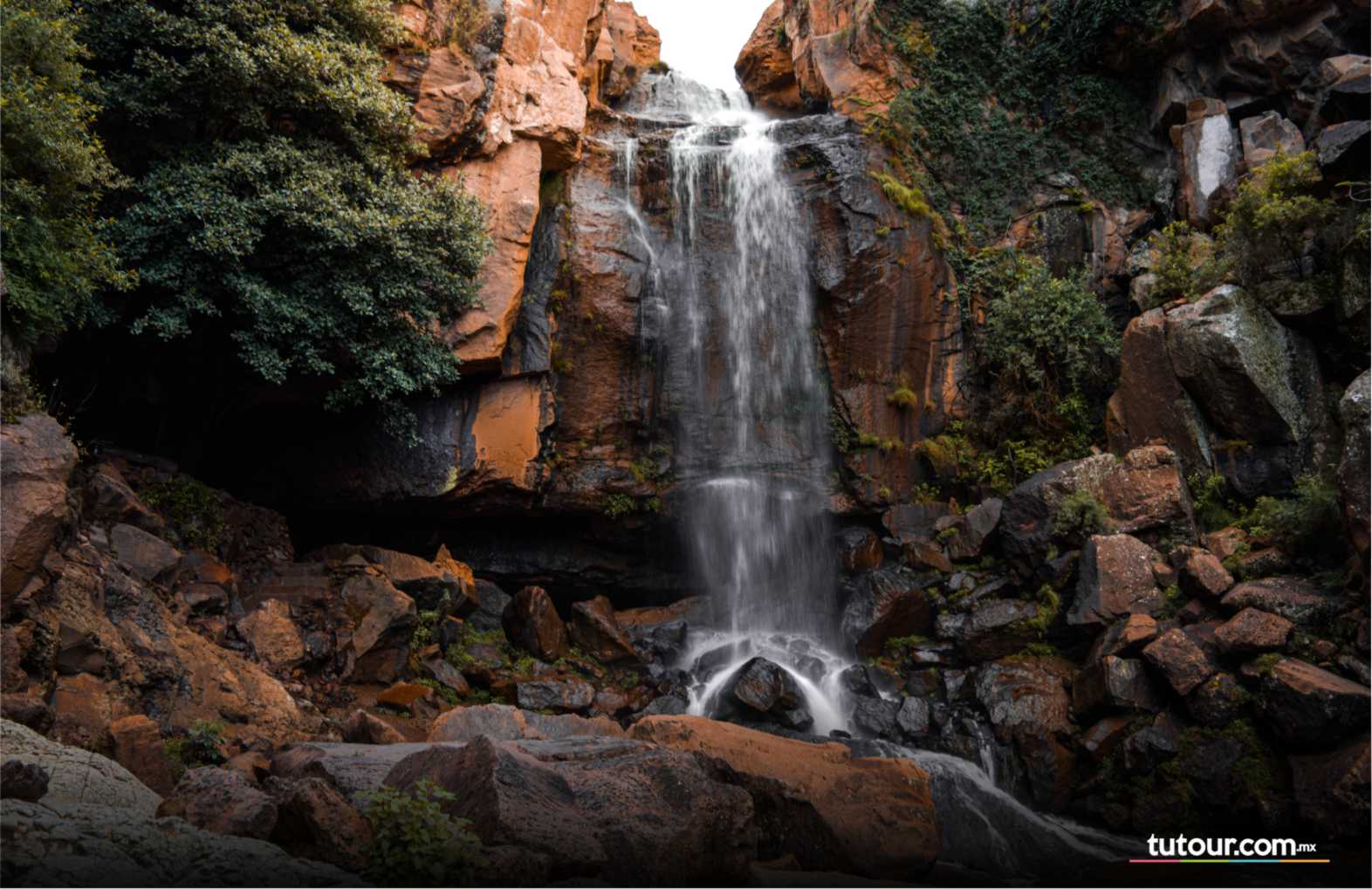 CASCADA DEL GARRUÑO  - CALVILL